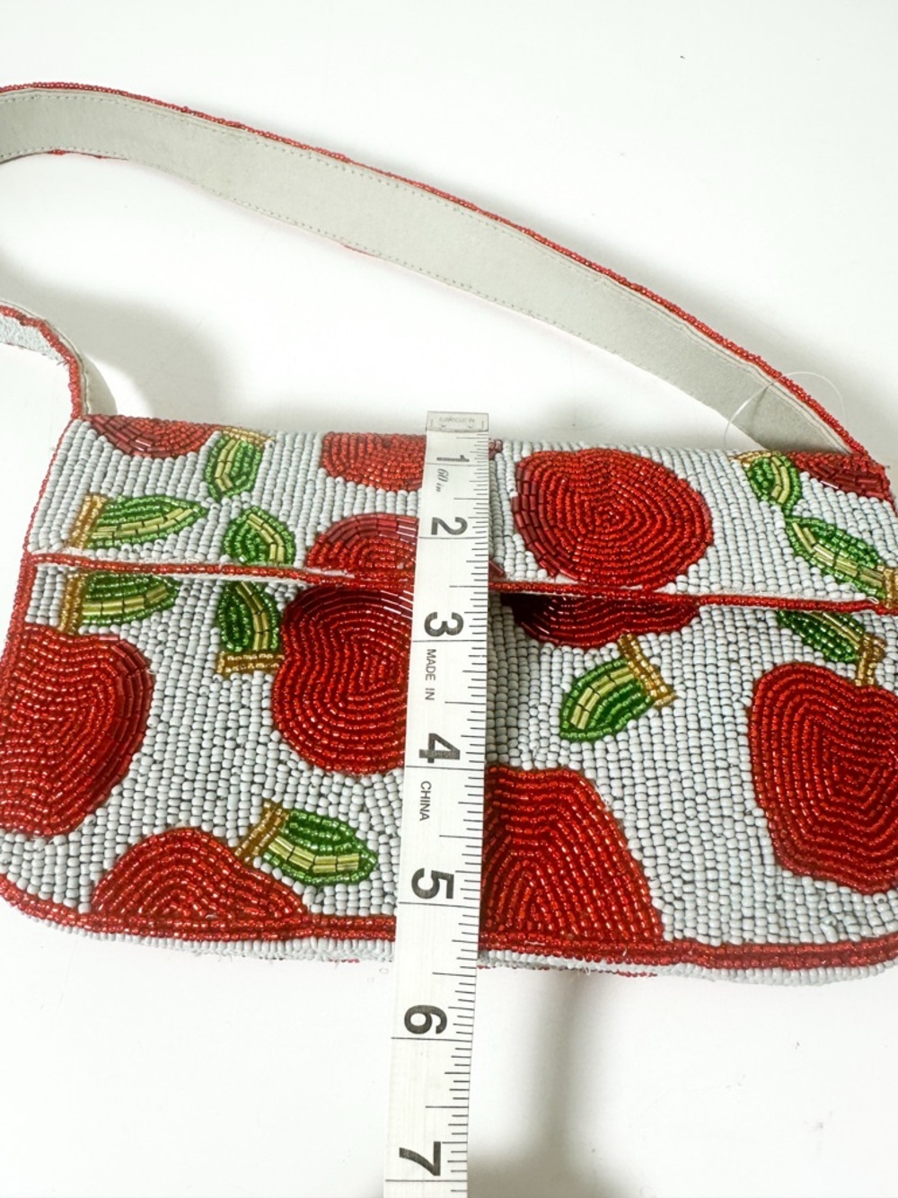 Anthropologie The Fiona Beaded Bag Icon Edition Apples NWT - Picture 5 of 12